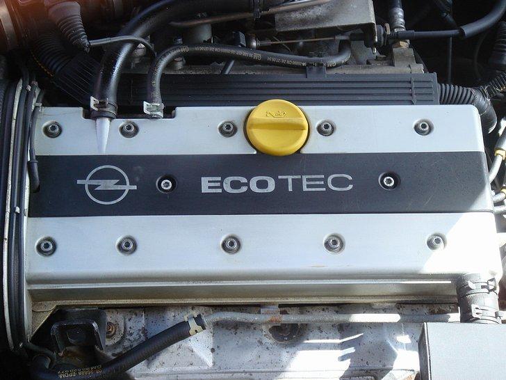 Opel Vectra B,total skadet billede 11