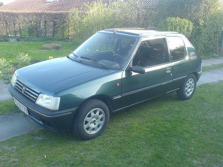 Peugeot 205 forever [SOLGT] billede 10