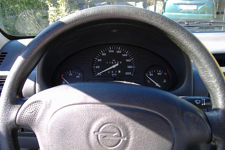 Opel Corsa B - Gammelt Speedometer billede 8