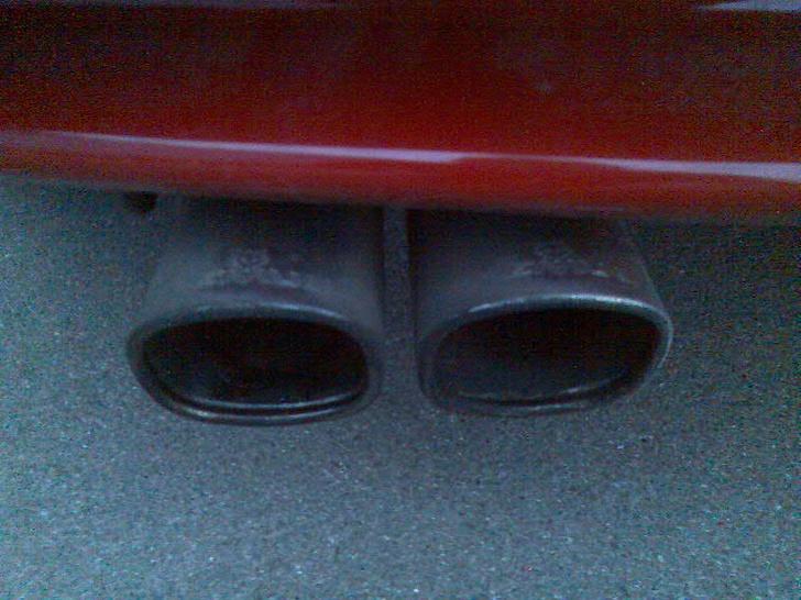 Mazda 323F BA *Solgt* billede 8