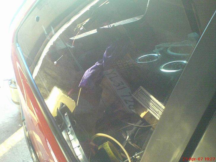 Hyundai pony 1,5 hatch - tonet rude hehe selv gjort det billede 16