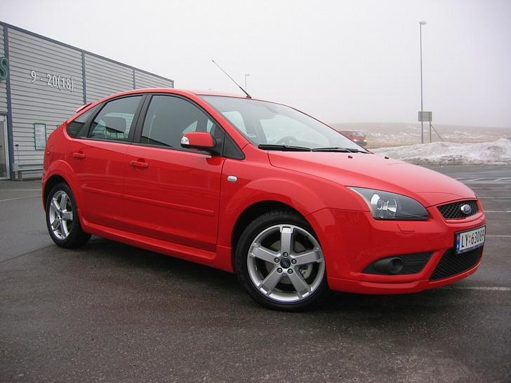 Ford Focus TDCi Titanium - Med 17" vinterhjul. Taget lige efter lakbehandling billede 18