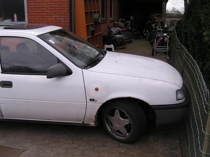 Opel Vectra A *Under ophug*  billede 2