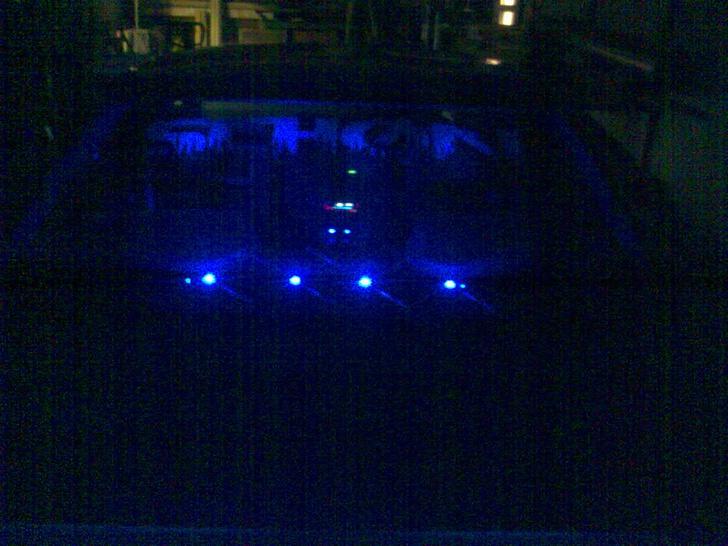 Mazda 323 BG Solgt - taget med mobilen ikk særlig godt billede billede 10