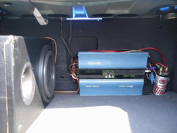 Peugeot 605 sr 3.0v6 Solgt - bemærk mit neon i loftet..  billede 5