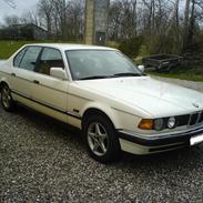 BMW E32  735I