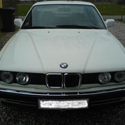 BMW E32  735I