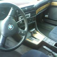 BMW E32  735I