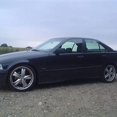 BMW 328i  aka 325i (SOLGT)