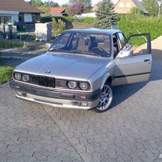 BMW E30 2.7 Eta