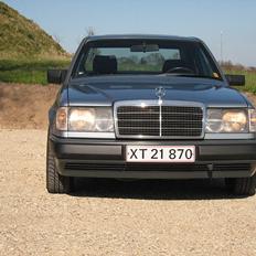 Mercedes Benz 124 300 D