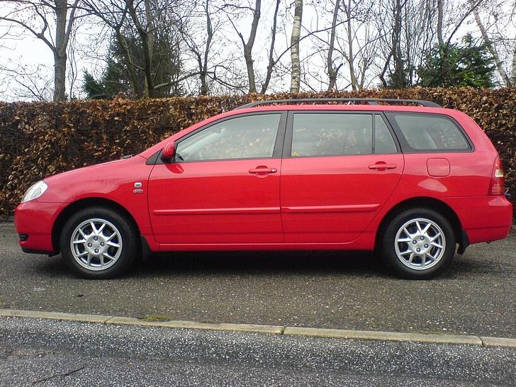 Toyota Corolla 2,0 D4D Solgt.. - Som den så ud da jeg købt den... billede 10