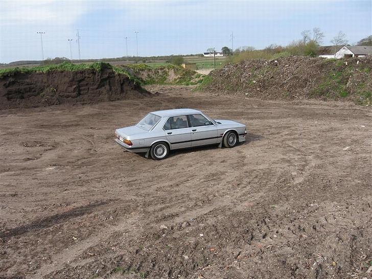 BMW E28 520i Solgt billede 5