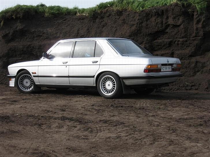 BMW E28 520i Solgt billede 12