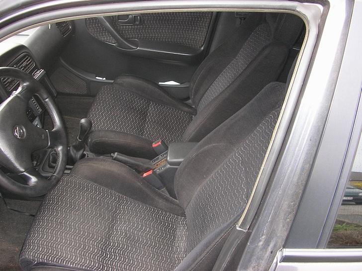Nissan Primera GT --SOLGT--- billede 7