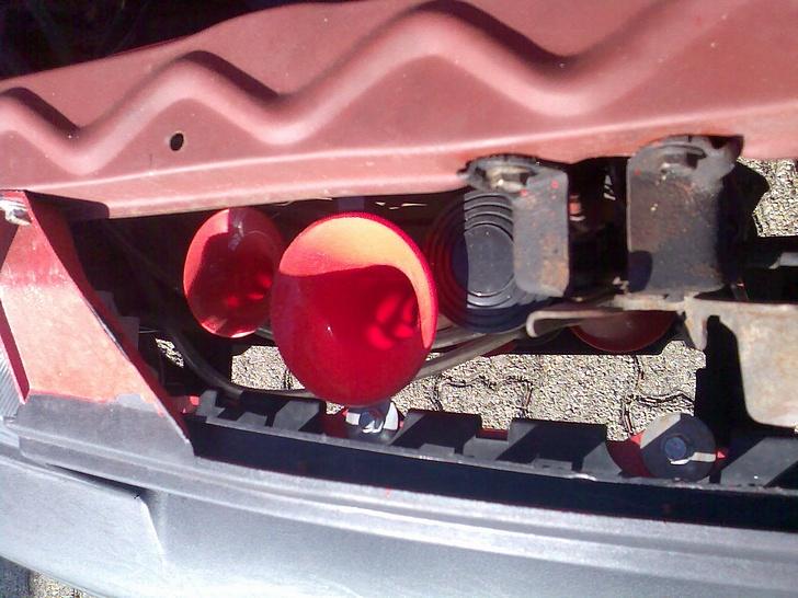 Suzuki Swift GSi (SOLGT) - Man kan lige ane min 5-tonet kompressor horn :P billede 13