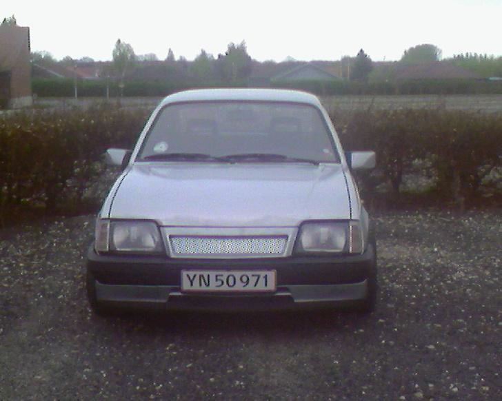 Opel ascona billede 3