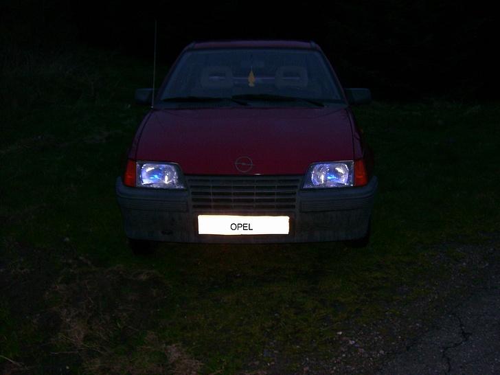 Opel kadett e   solgt og død - så lidt godt ud billede 12