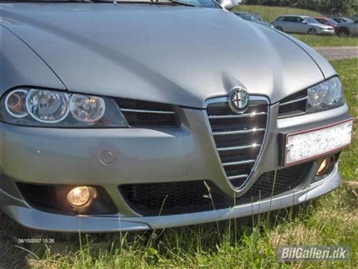 Alfa Romeo 156 RST2 JTDm-jet - Med zender frontvingen på billede 1