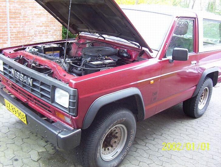Nissan Patrol 3,3 TD  - Det kræver vist nye kølerslanger  ;-) billede 6