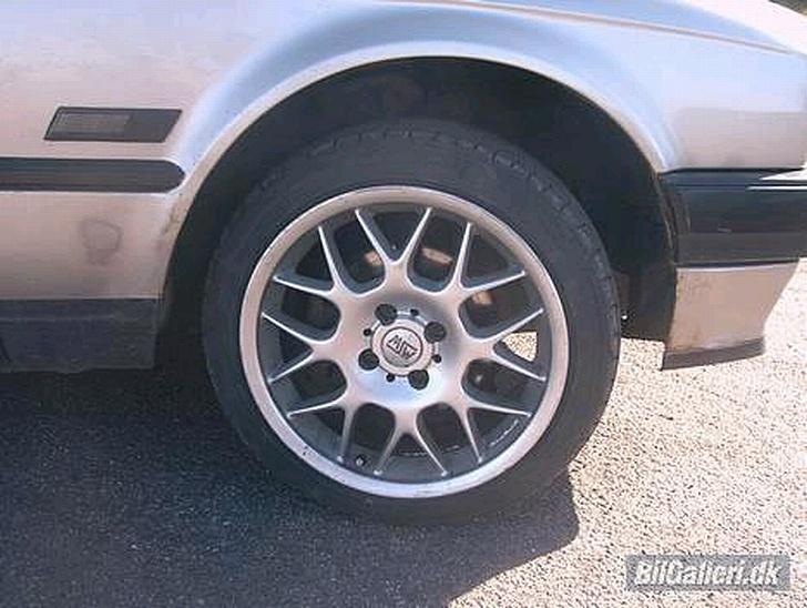 BMW E30 2.7 Eta billede 2