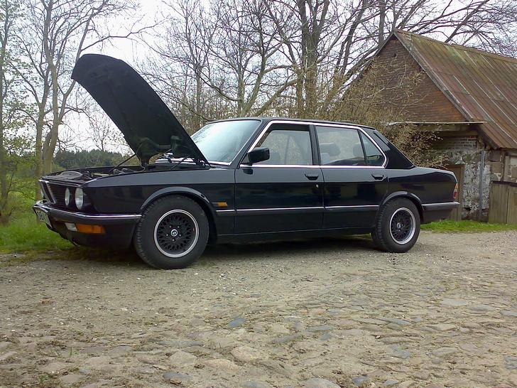 BMW E28 518i billede 12