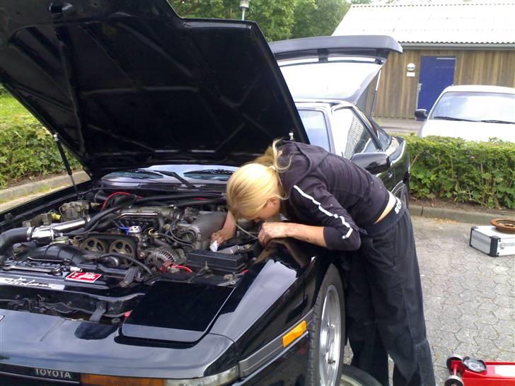 Toyota Supra Turbo - 07/2007: Når jeg ikke kan klare det selv må experten komme til hjælp. billede 13