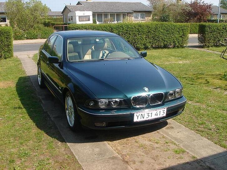 BMW e39 523 ia billede 2