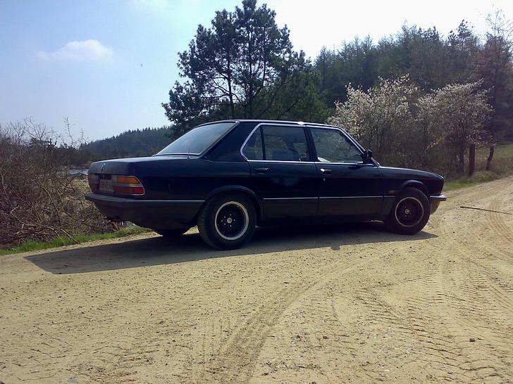 BMW E28 518i billede 18