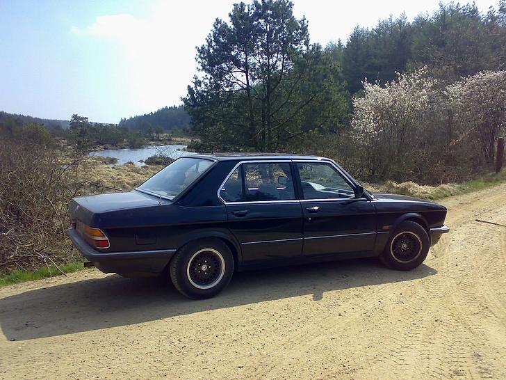 BMW E28 518i billede 19