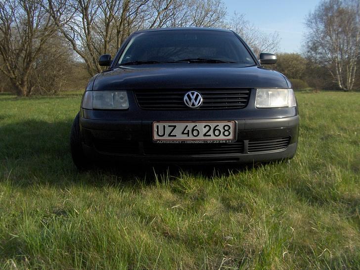 VW Passat (SOLGT)  billede 4