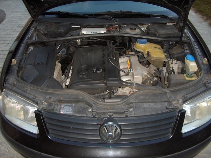 VW Passat (SOLGT)  billede 12