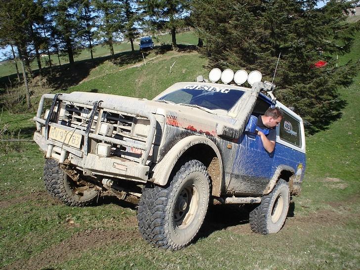 Nissan patrol frk blå ---solgt-- - flot bil. smil. billede 1