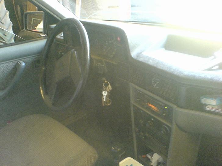 Opel kadett  solgt til skrot  billede 9