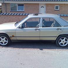 Mercedes Benz 190 DAILMER 201 solgt