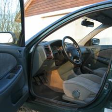 Toyota Avensis 2.0 Sol (solgt)