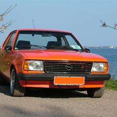 Opel Ascona B *Solgt*