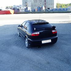 Seat LEON TOP SPORT * SOLGT *