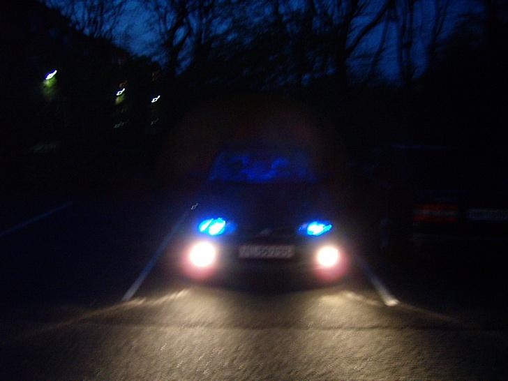 Nissan Primera 1,6 LX PLUS - Mit gamle look, det er så blevet næsten standard billede 8