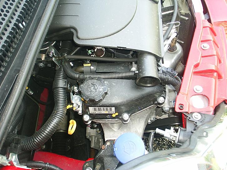 Peugeot 107 1,0  -Totalskadet- billede 3