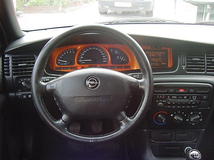 Opel Vectra B CC (JFB) billede 11