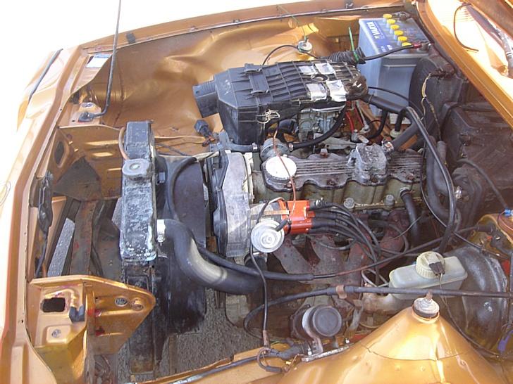 Opel manta b - solgt - motorrum ikke så pænt men skulle det gerne blive med tiden... billede 4