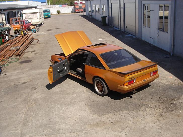 Opel manta b - solgt - et godt billed...  billede 5