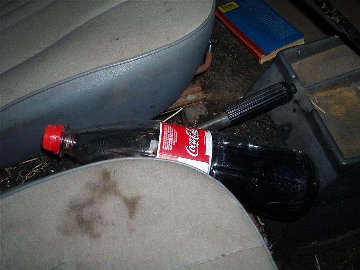 Lada 1500 Classic - Ekstra tilbehør: en coca cola billede 8