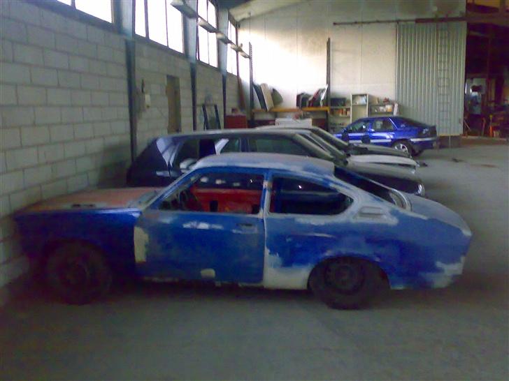 Opel Kadett C coupe (solgt) - Dette er så vognen som skal på gaden engang.. Men der er stadig noget arbejde i den.. billede 3