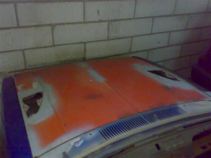 Opel Kadett C coupe (solgt) - Motorhjelmen med GSI gæller frs Kadett E.. billede 6