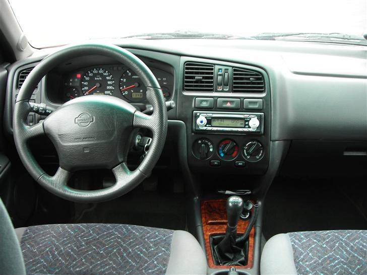 Nissan Primera solgt billede 7