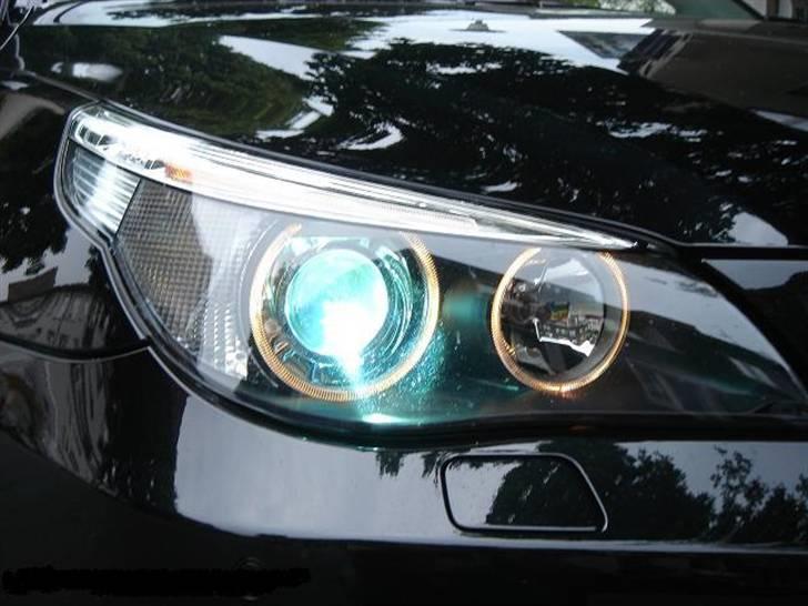BMW E60 "BLACK" KONEBILEN - Xenon med adaptiv kurvelys. billede 11