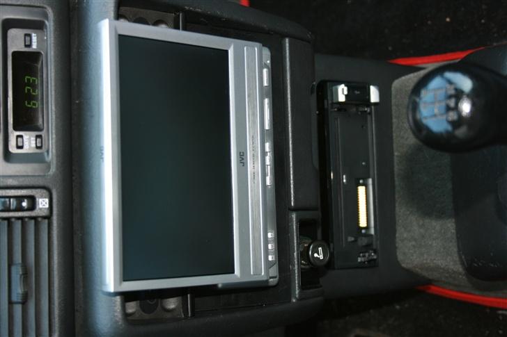 Mazda 323 BG DØD billede 12