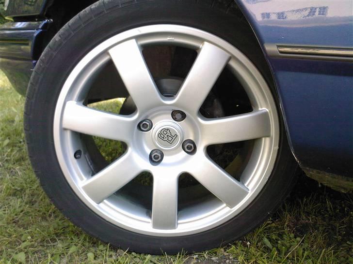 Ford Sierra 2,0i GLX *SOLGT* billede 11